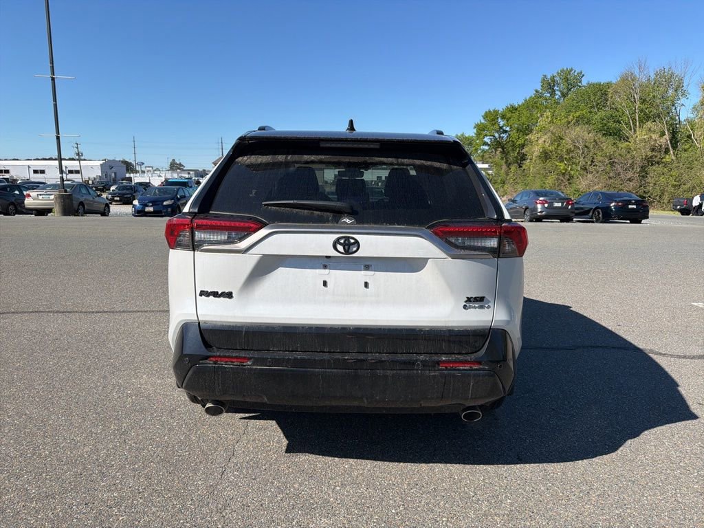 Used 2025 Toyota RAV4 XSE w/ Premium Package AWD/4WD image 4