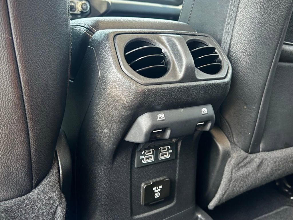Used 2022 Jeep Wrangler Unlimited Sahara w/ Cold Weather Group image 20