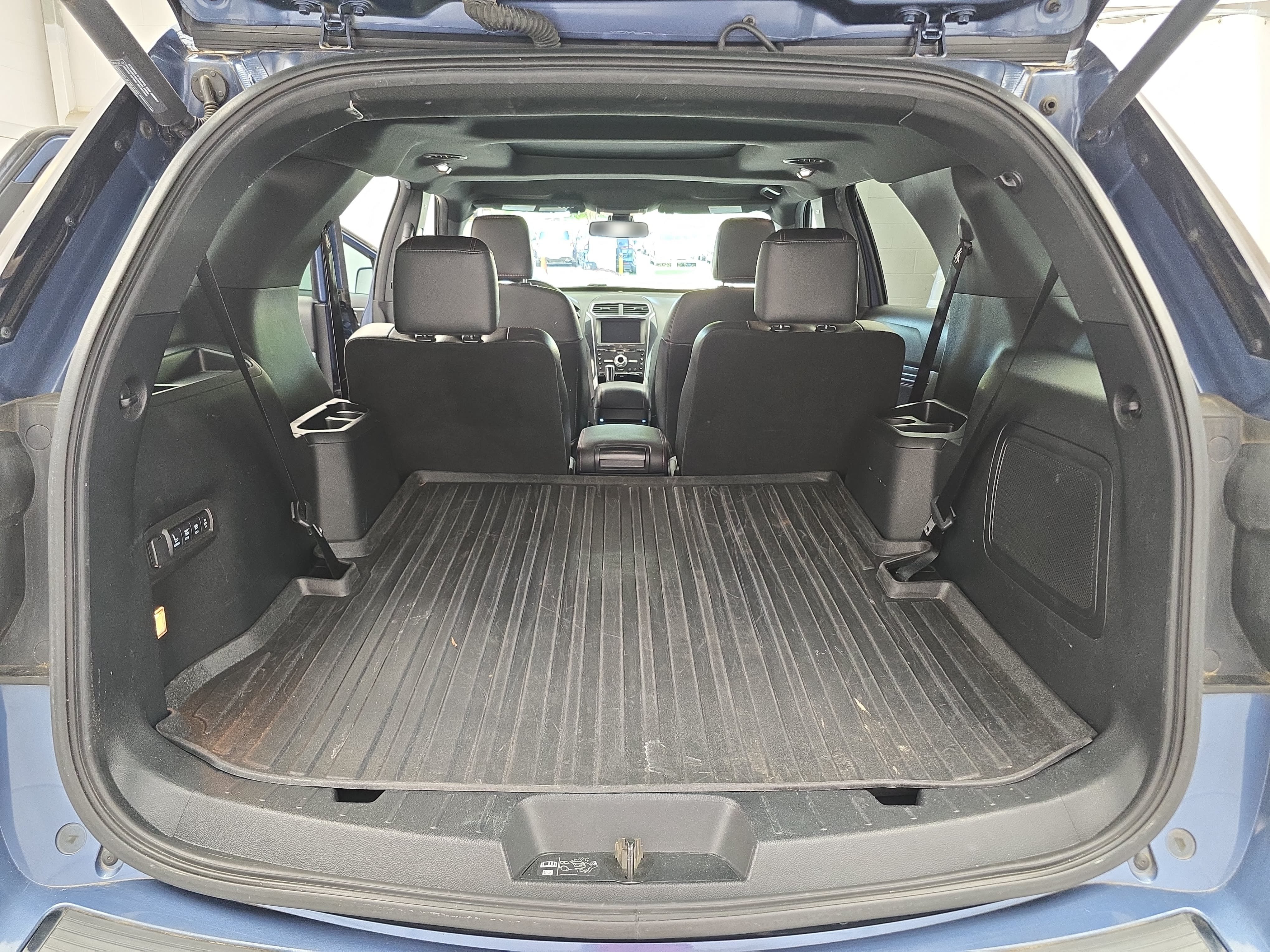 Used 2018 Ford Explorer Sport w/ Equipment Group 401A AWD/4WD image 12
