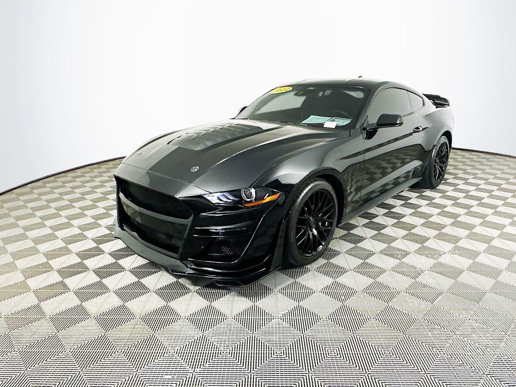 Used 2022 Ford Mustang GT RWD image 4