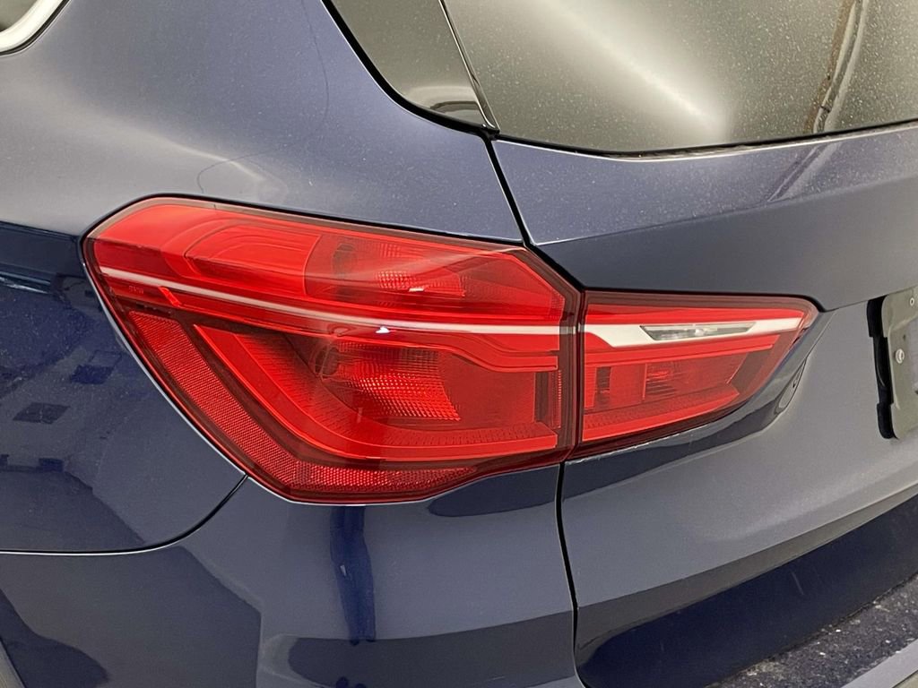 Used 2018 BMW X1 xDrive28i w/ Convenience Package image 16