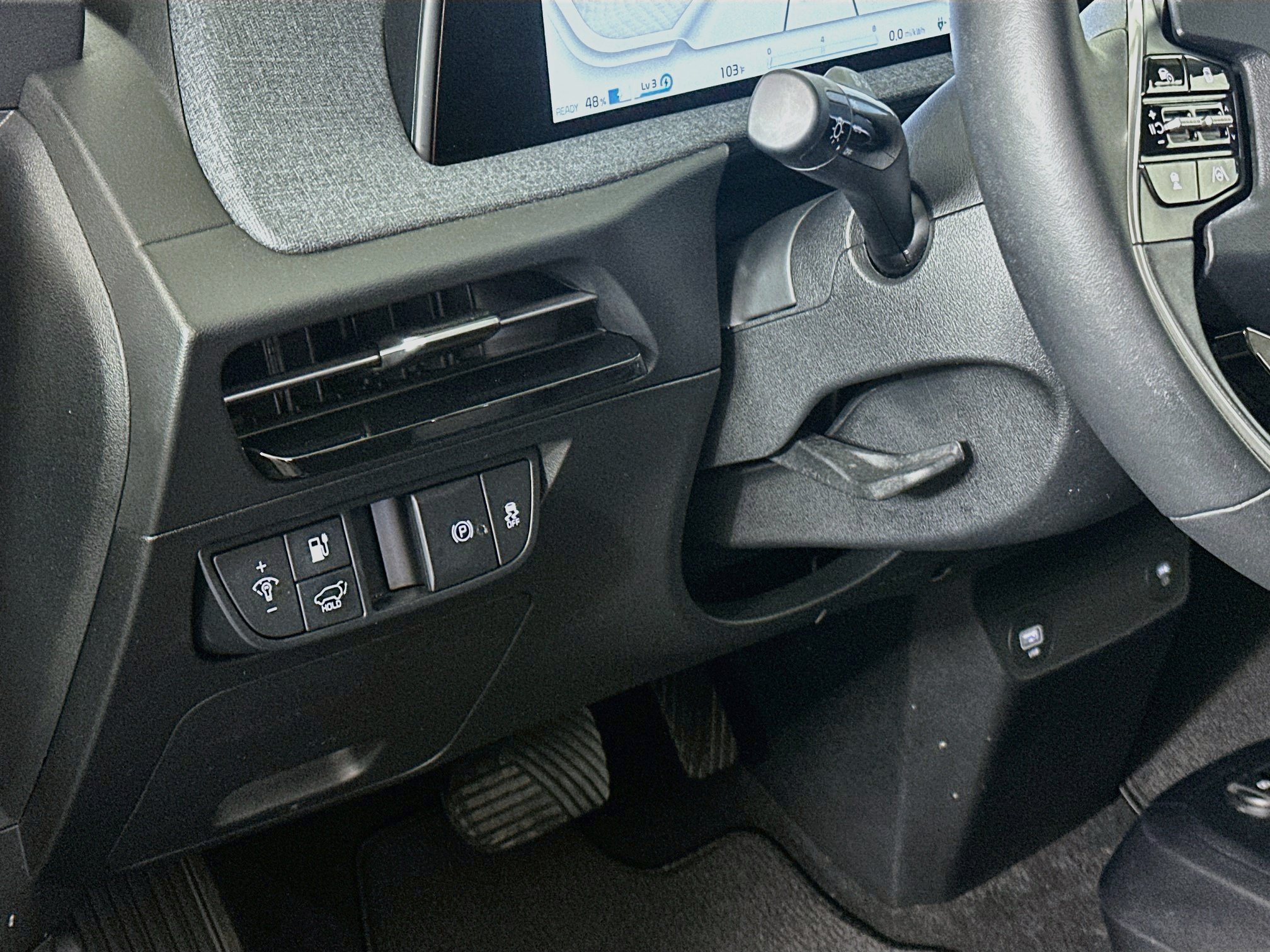 Used 2022 Kia EV6 Wind w/ Wind Technology Package AWD/4WD image 17