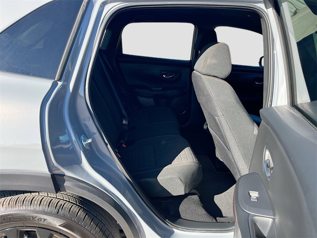 Used 2025 Honda HR-V Sport image 26