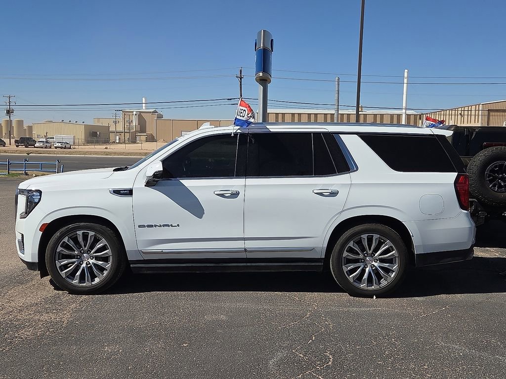 Used 2022 GMC Yukon Denali w/ Denali Ultimate Package image 2