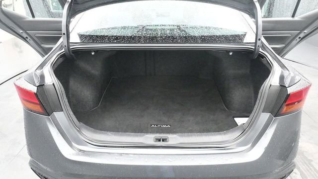 Used 2020 Nissan Altima 2.5 S FWD image 12
