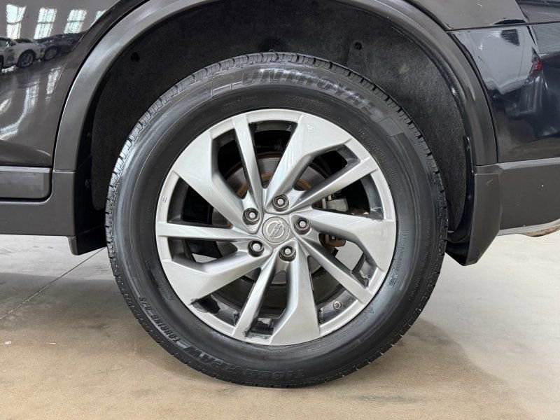 Used 2015 Nissan Rogue SL w/ SL Premium Package AWD/4WD image 10