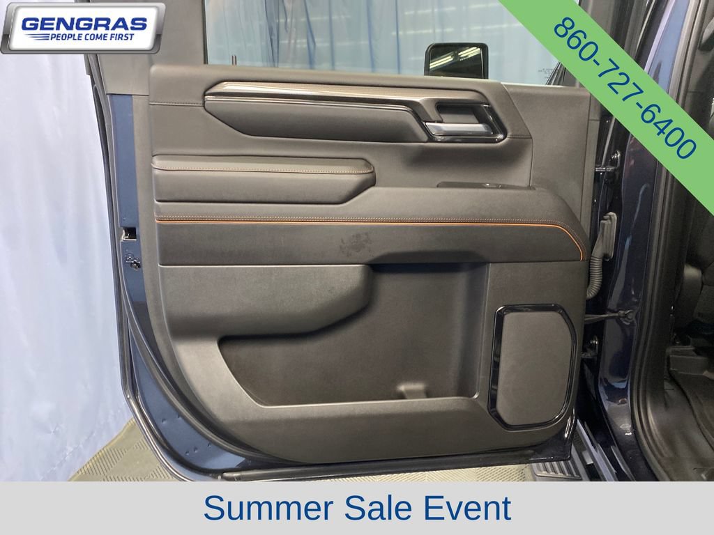 Used 2024 GMC Sierra 2500 AT4 w/ Technology Package AWD/4WD image 23