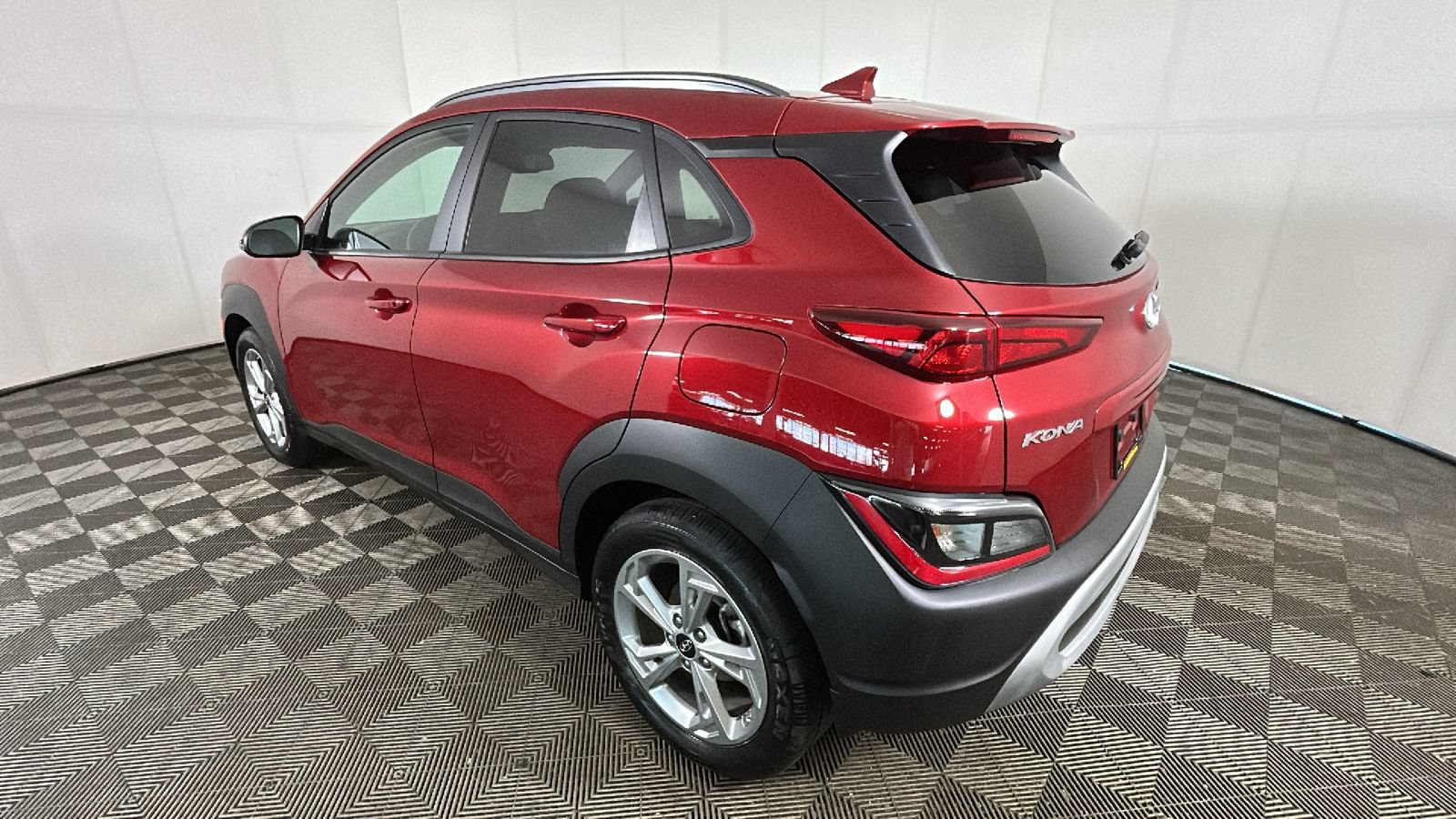 Certified 2023 Hyundai Kona SEL w/ Convenience Package FWD image 5