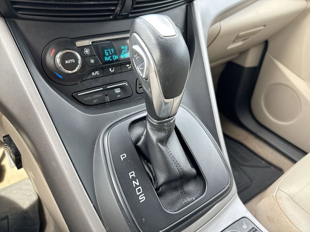 Used 2014 Ford Escape SE w/ Equipment Group 201A FWD image 17