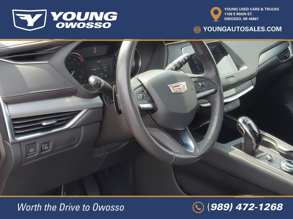 Used 2022 Cadillac XT4 Premium Luxury w/ Cold Weather Package AWD/4WD image 11