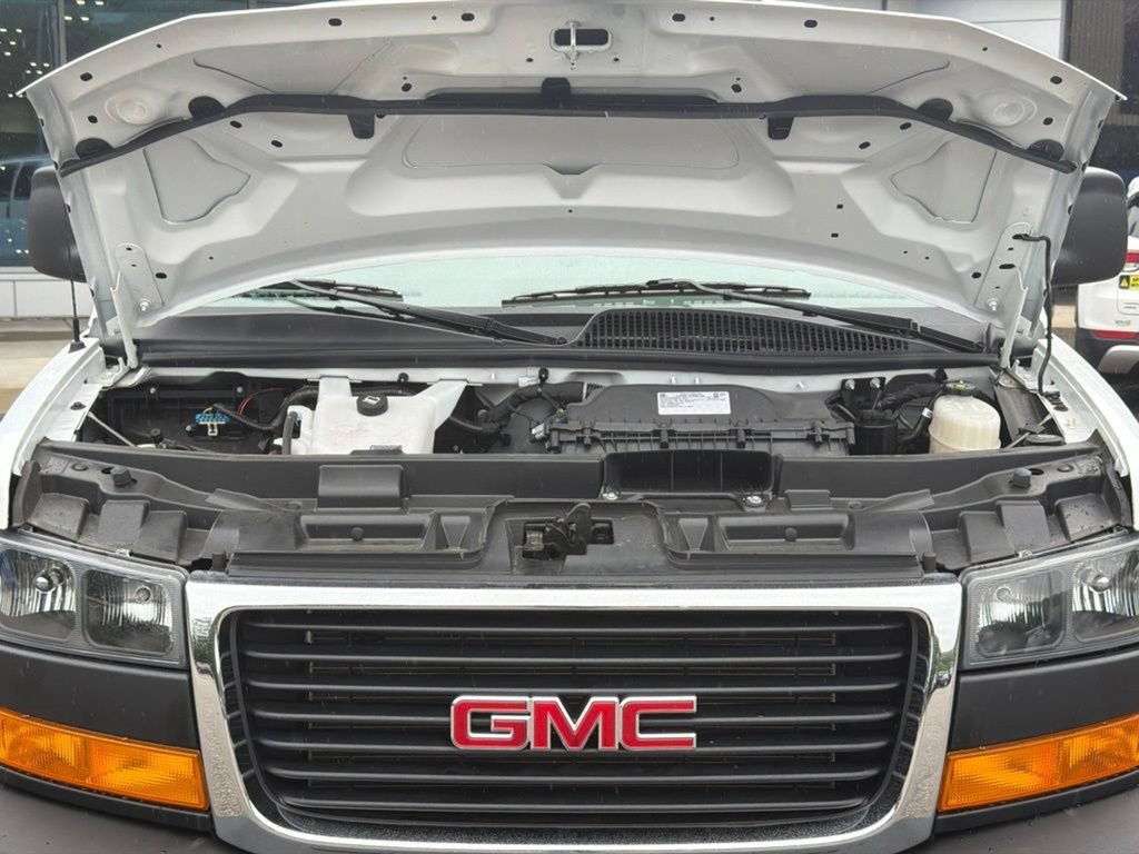 Used 2025 GMC Savana 2500 w/ Driver Convenience Package RWD image 13