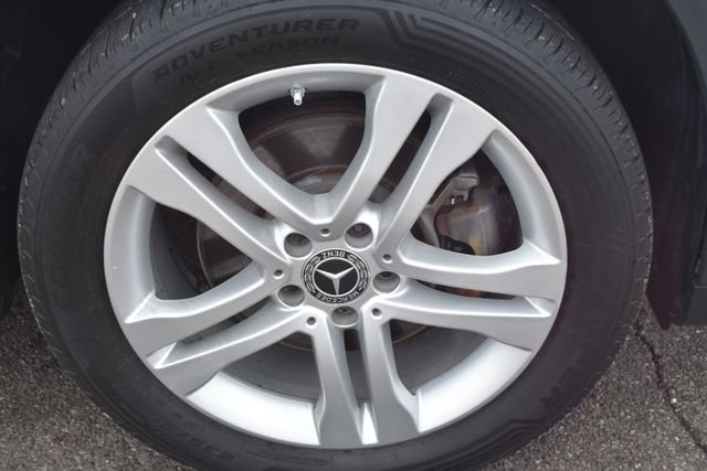 Used 2019 Mercedes-Benz GLA 250 4MATIC image 47