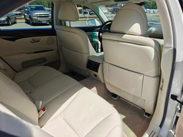 Used 2007 Lexus LS 460 RWD image 42