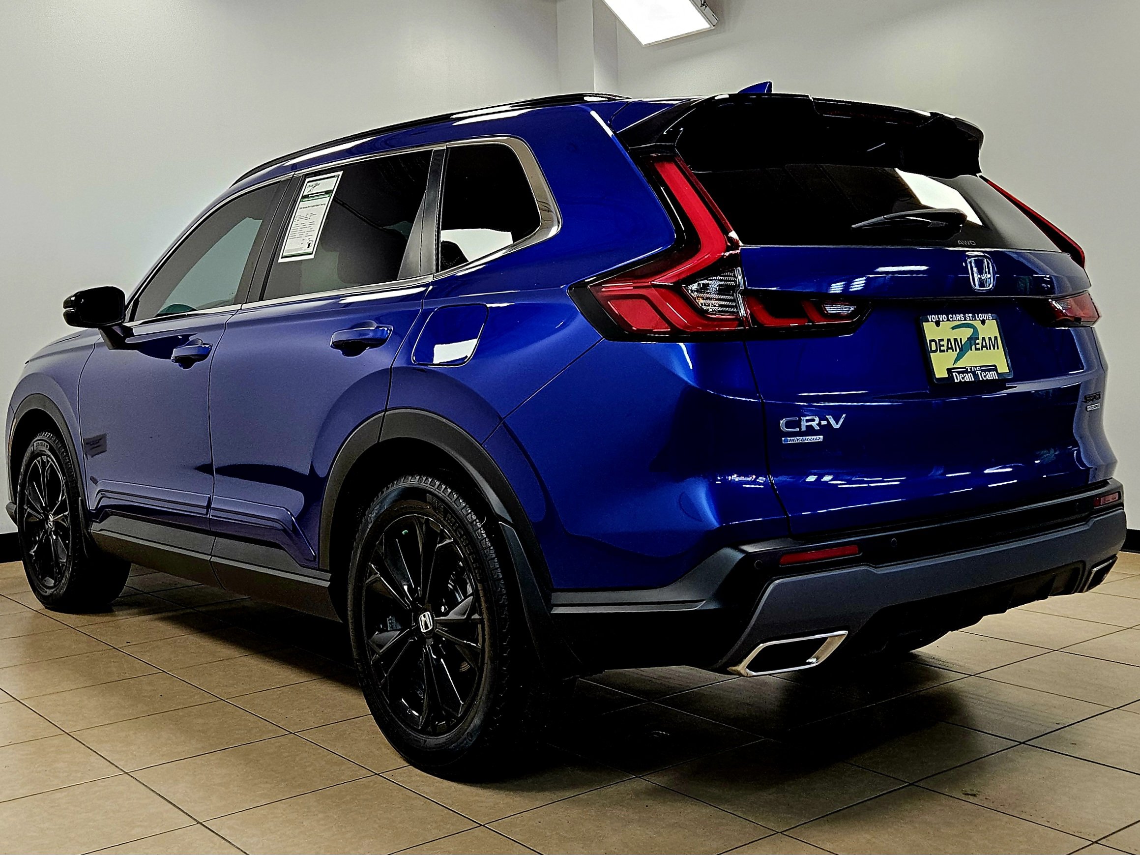 Used 2024 Honda CR-V Sport Touring image 5
