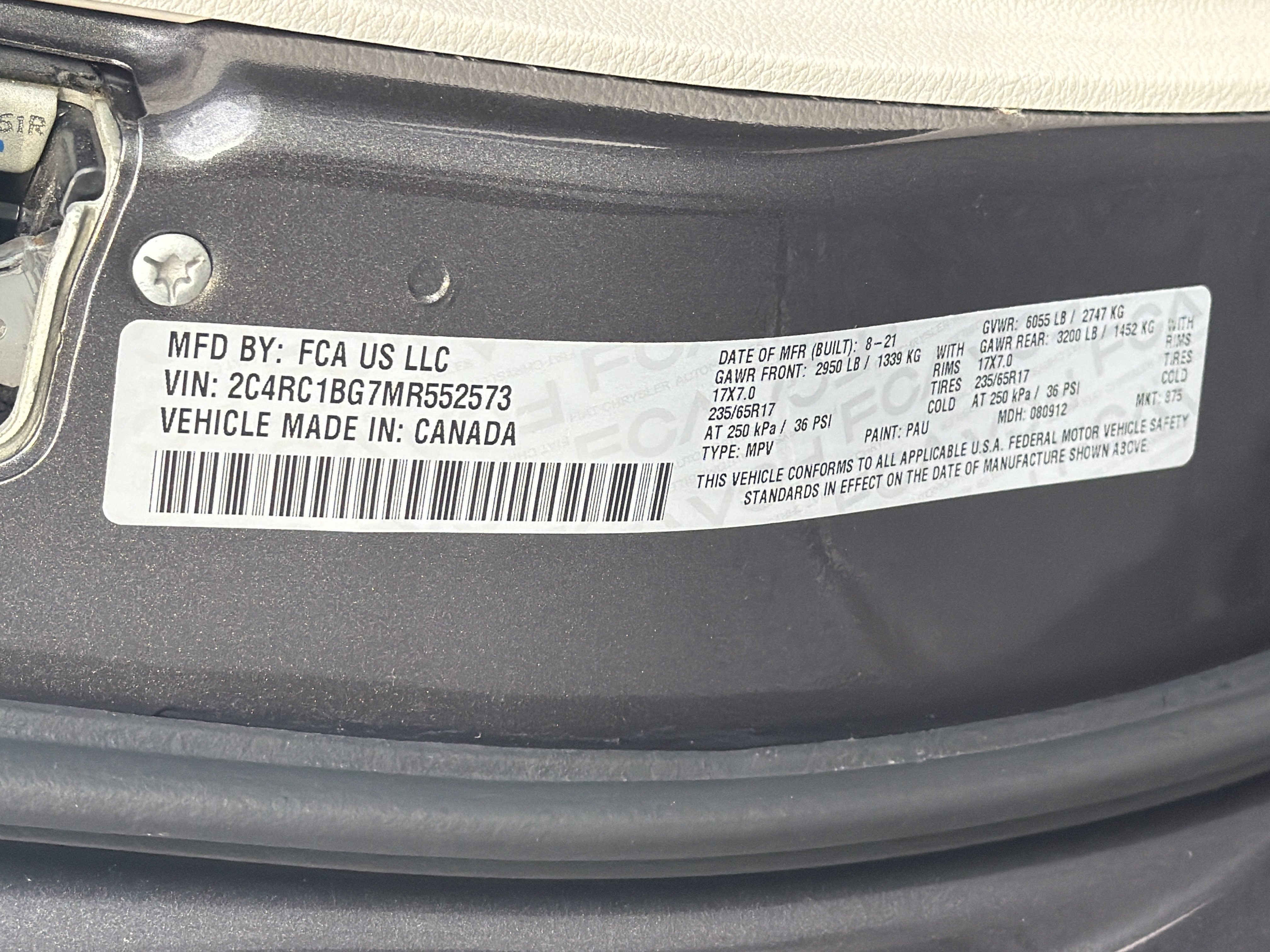 Used 2021 Chrysler Pacifica Touring-L FWD image 36