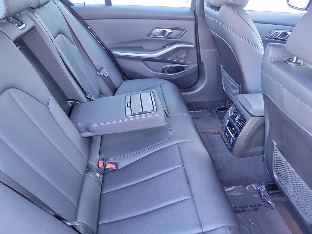 Used 2020 BMW 330i xDrive 330i xDrive w/ Premium Package image 21