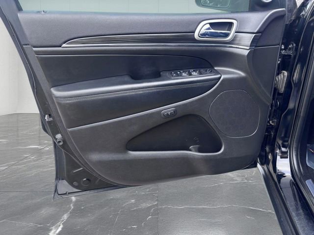 Used 2019 Jeep Grand Cherokee Limited image 13