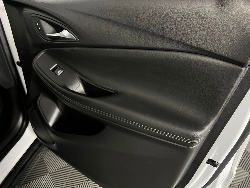 Used 2025 Buick Encore GX Preferred image 31