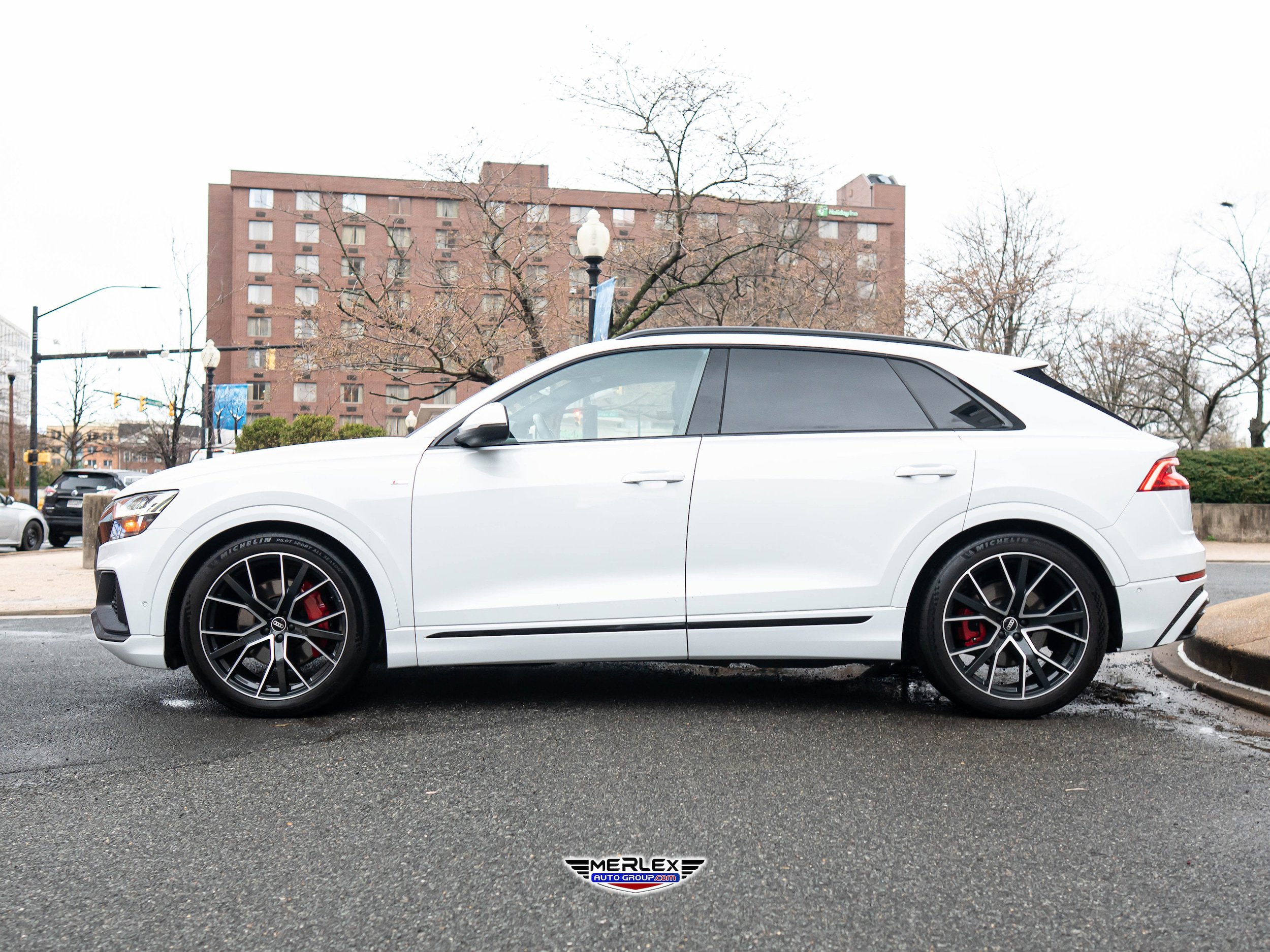 Used 2021 Audi Q8 Prestige w/ Prestige Package AWD/4WD image 4