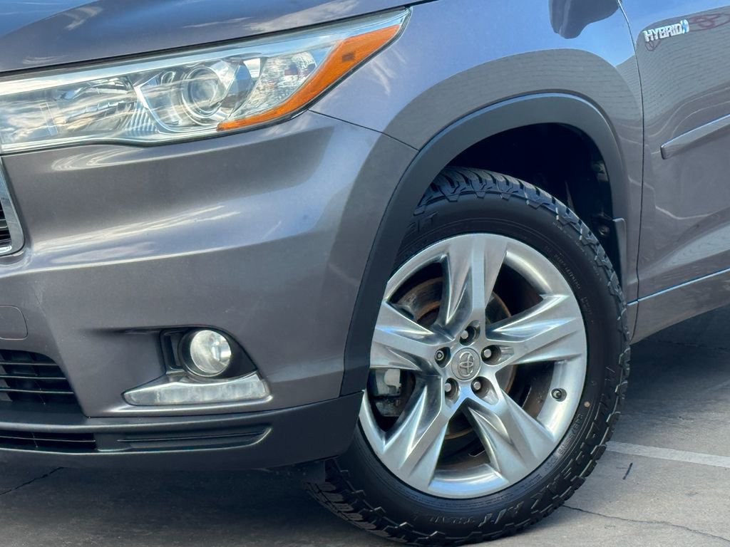 Used 2015 Toyota Highlander Limited Platinum image 10
