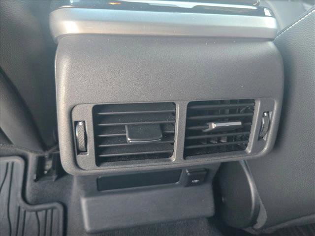 Used 2023 Land Rover Range Rover Velar R-Dynamic S image 15