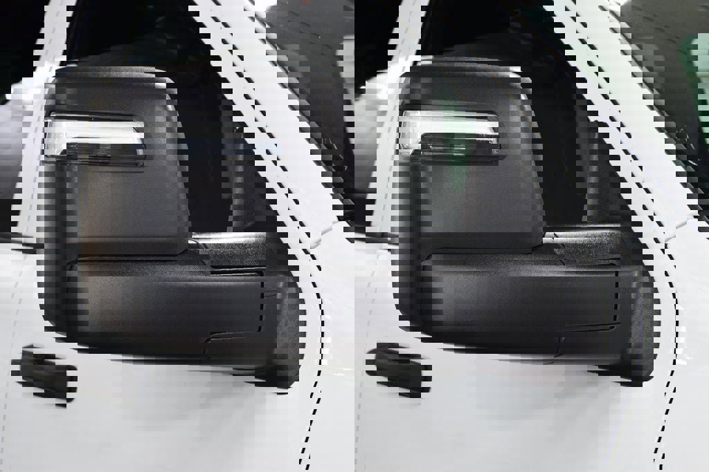 Used 2025 RAM 5500 Tradesman w/ Safety Group image 11