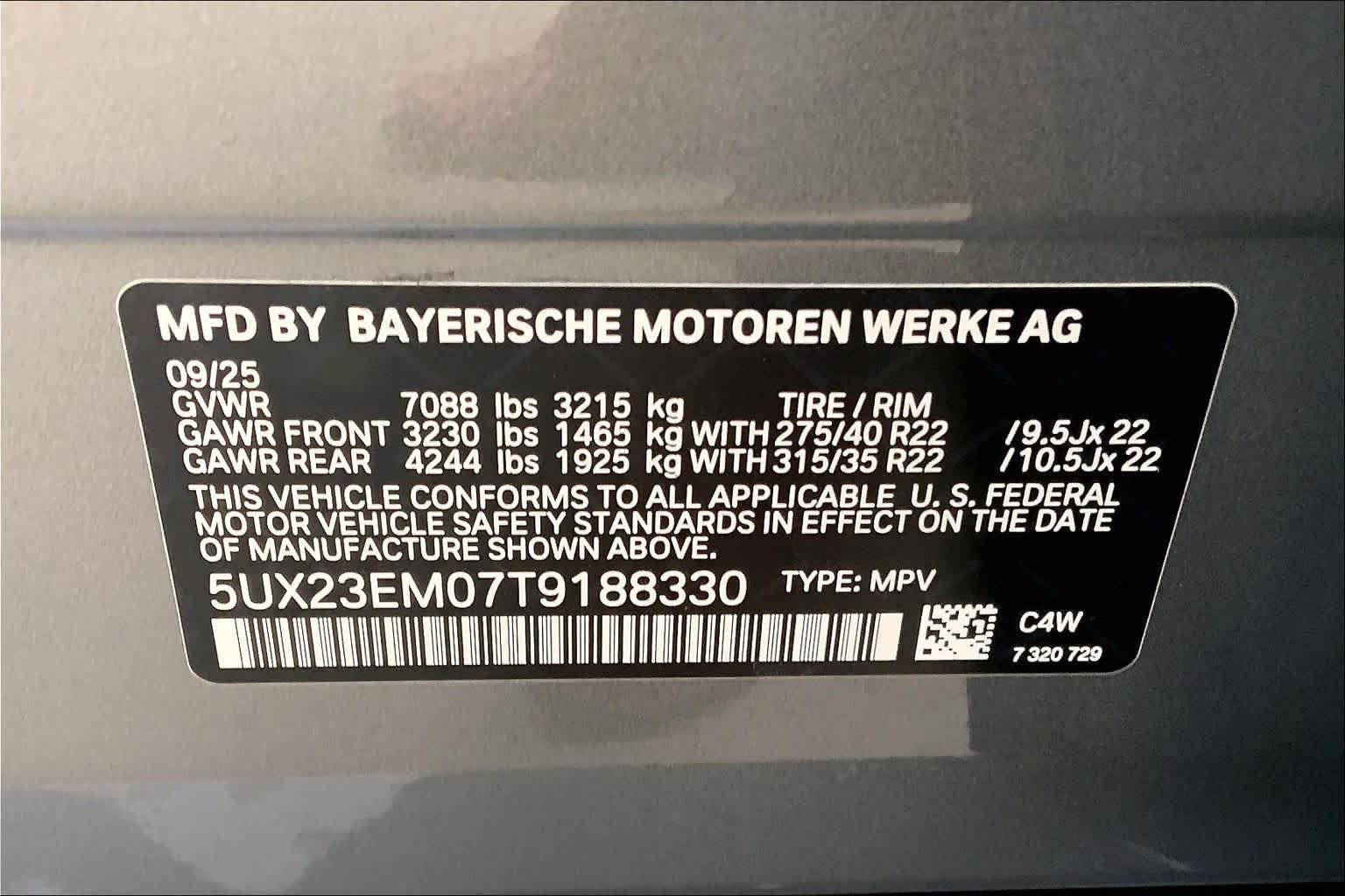Used 2026 BMW X7 xDrive40i AWD/4WD image 18
