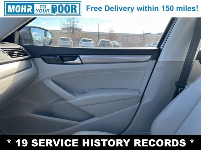 Used 2014 Volkswagen Passat TDI SE image 25