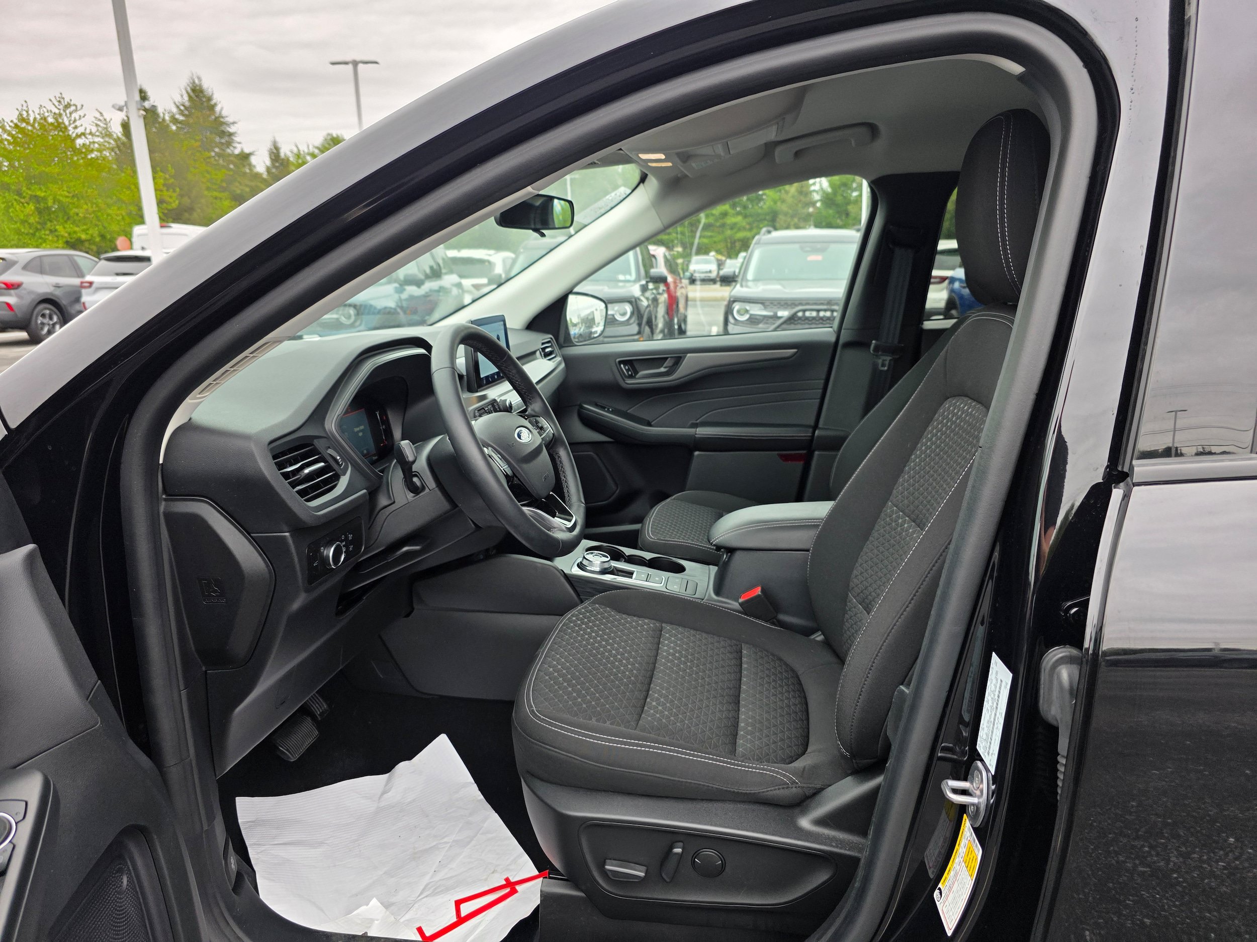 Certified 2023 Ford Escape Active AWD/4WD image 20