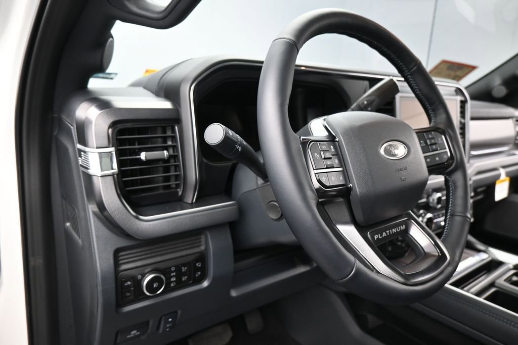 Used 2026 Ford F250 Platinum AWD/4WD image 15