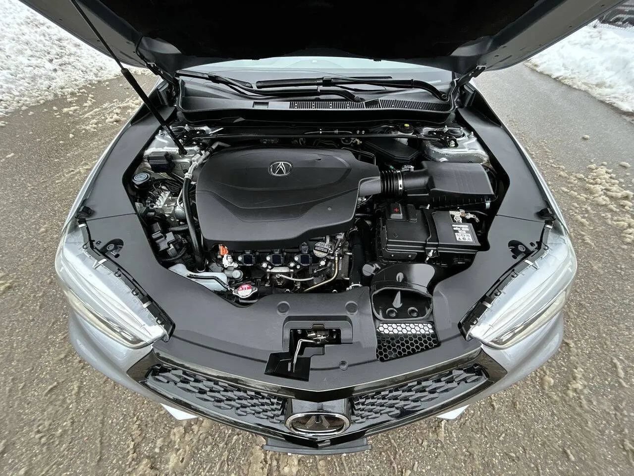 Used 2020 Acura TLX V6 SH-AWD image 19