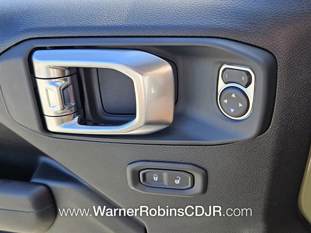 New 2025 Jeep Gladiator Sport image 31