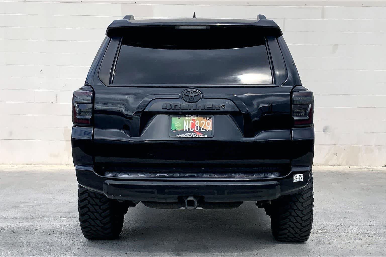 Used 2020 Toyota 4Runner TRD Off-Road AWD/4WD image 5