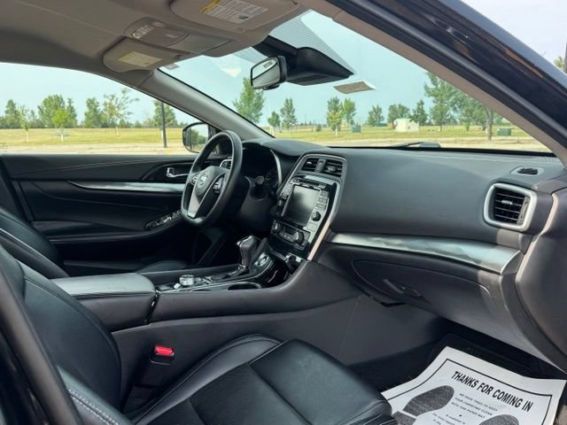 Used 2021 Nissan Maxima 3.5 SV w/ Floor Mat Group FWD image 26