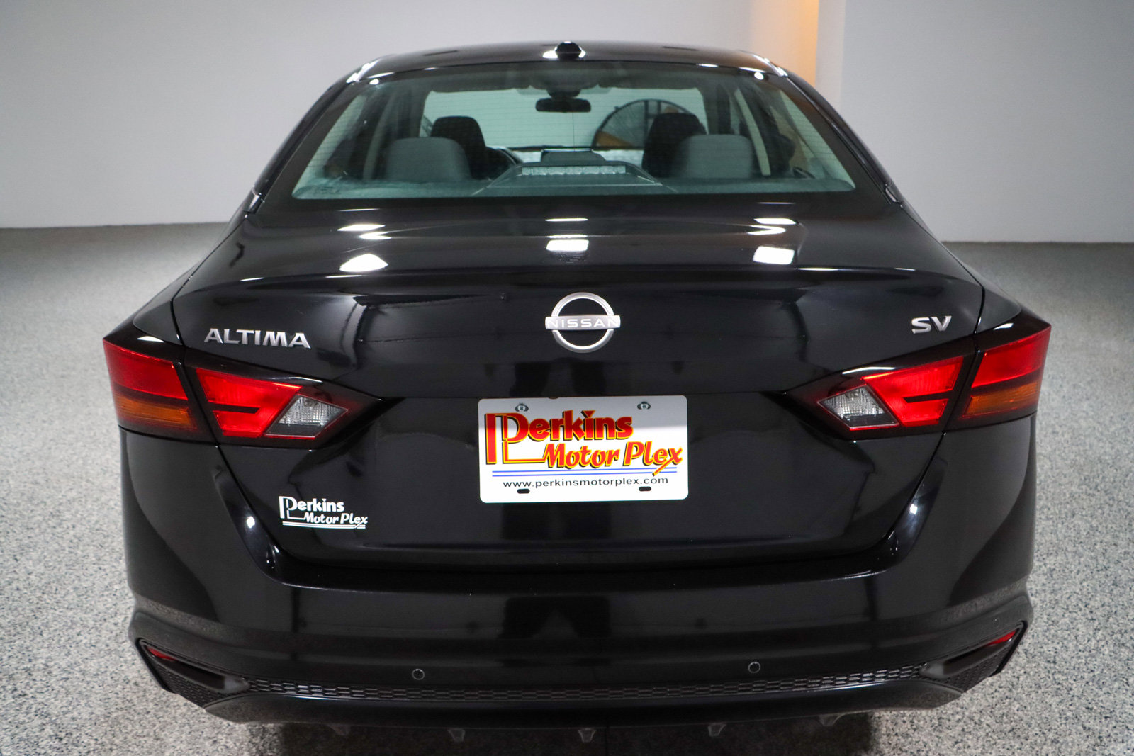 Used 2024 Nissan Altima 2.5 SV image 8