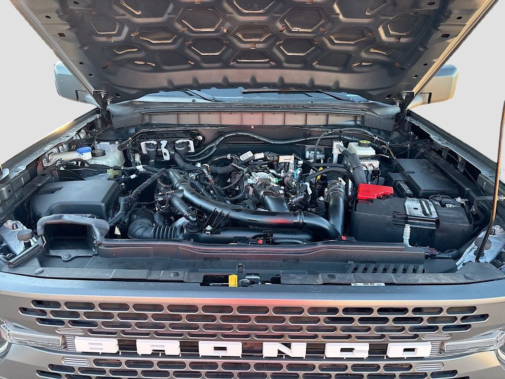 Used 2022 Ford Bronco Black Diamond image 29