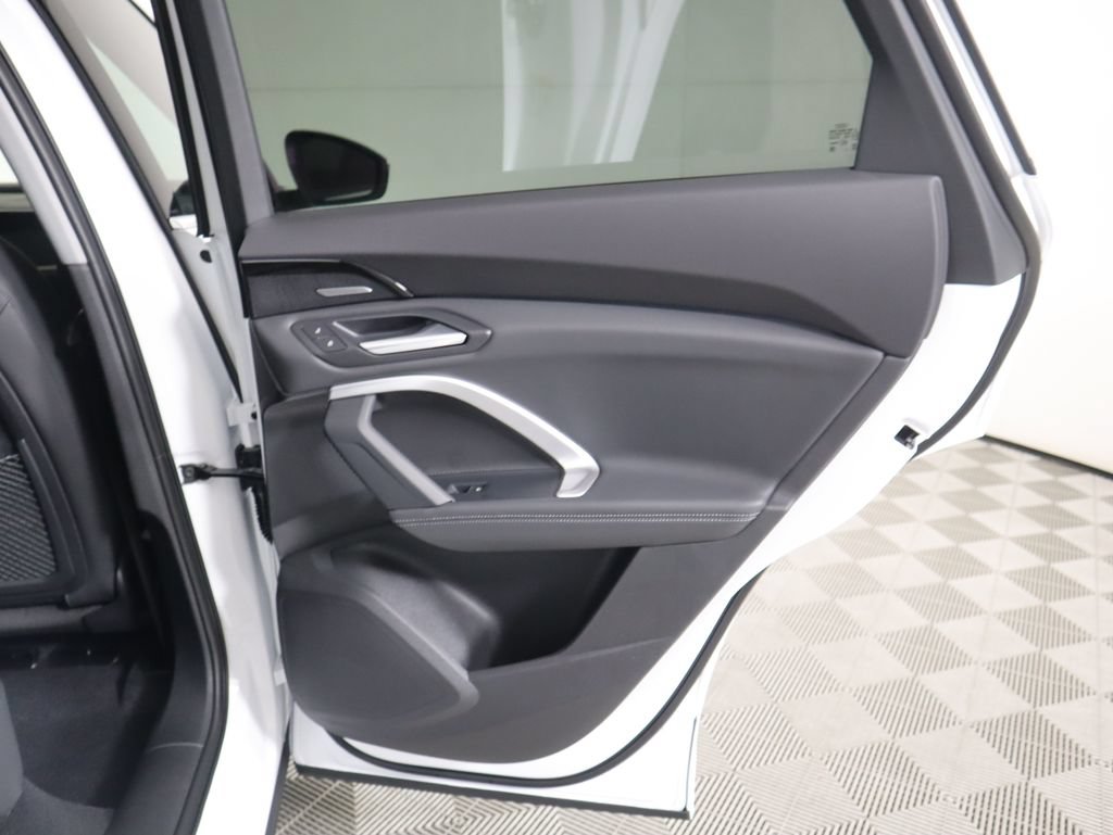 Used 2025 Audi Q5 Premium w/ Premium Plus AWD/4WD image 30