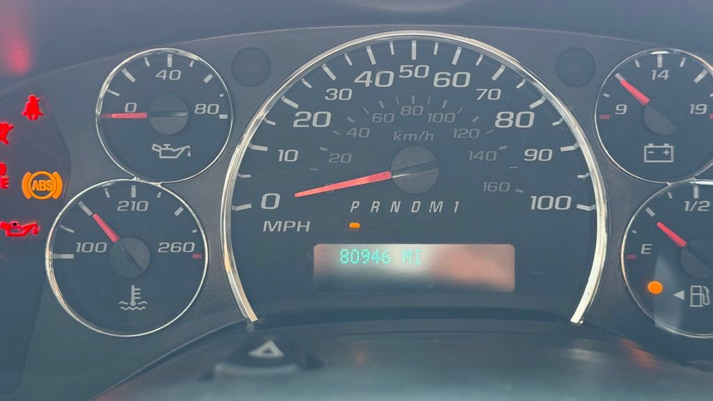 Used 2019 Chevrolet Express 2500 Extended w/ Driver Convenience Package RWD image 18