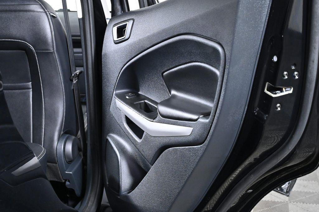 Used 2020 Ford EcoSport Titanium image 27