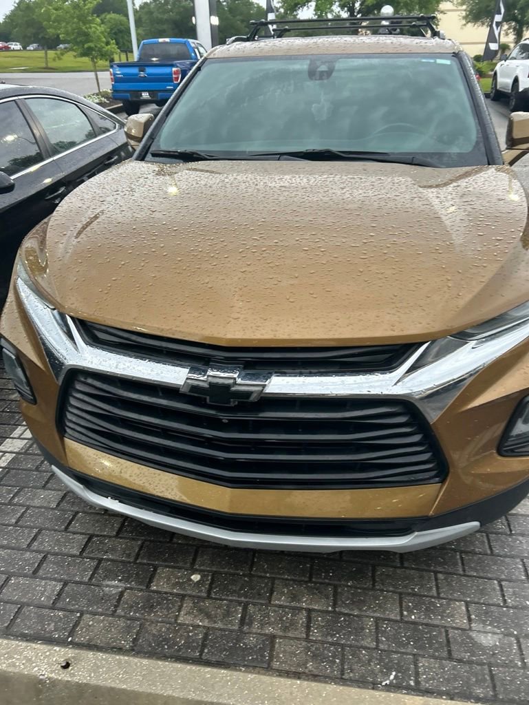 Used 2019 Chevrolet Blazer LT w/ Sound & Technology Package FWD image 4