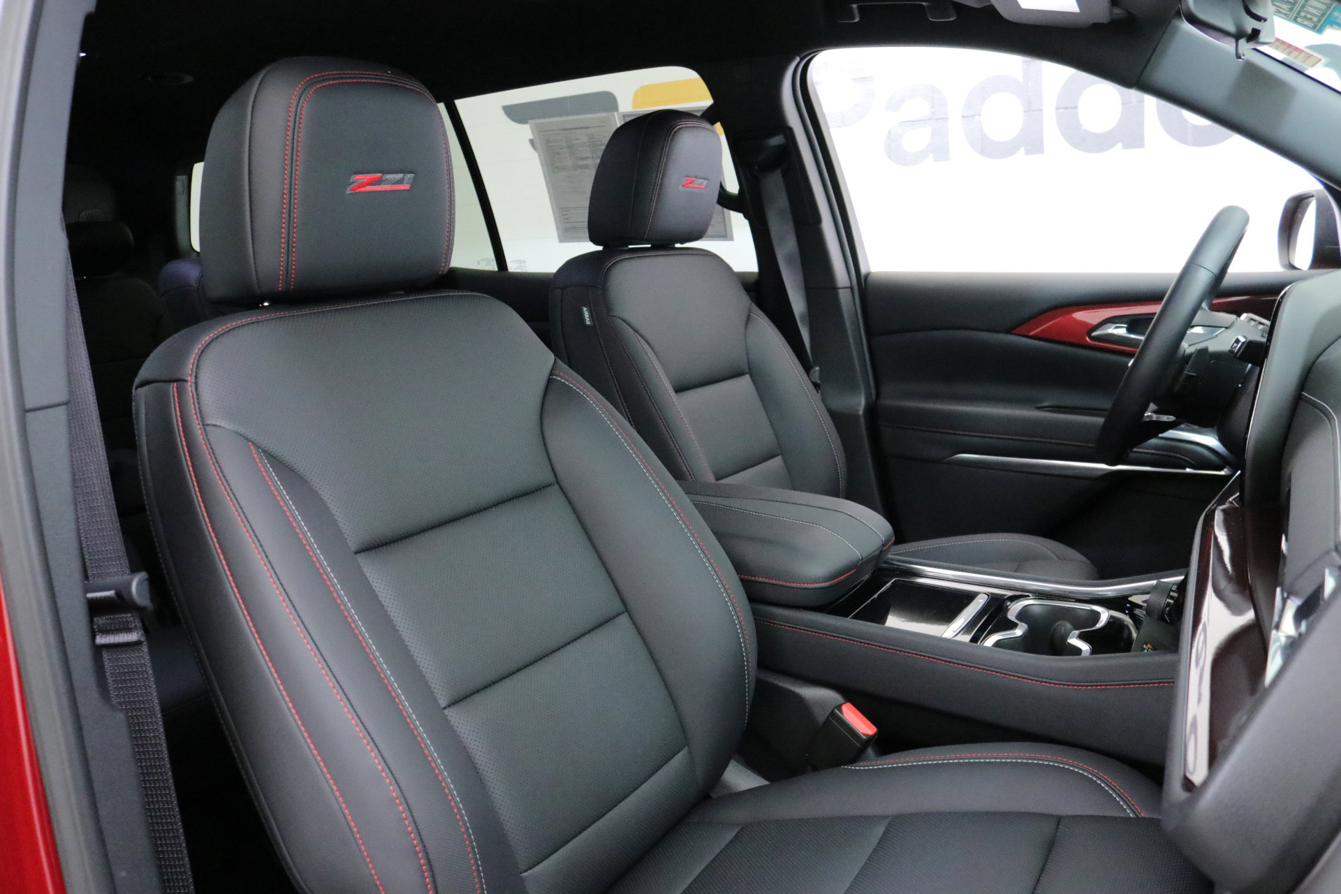 Used 2024 Chevrolet Traverse Z71 image 31