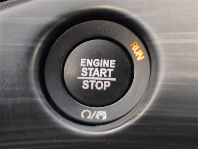 Certified 2021 Jeep Grand Cherokee Laredo image 29