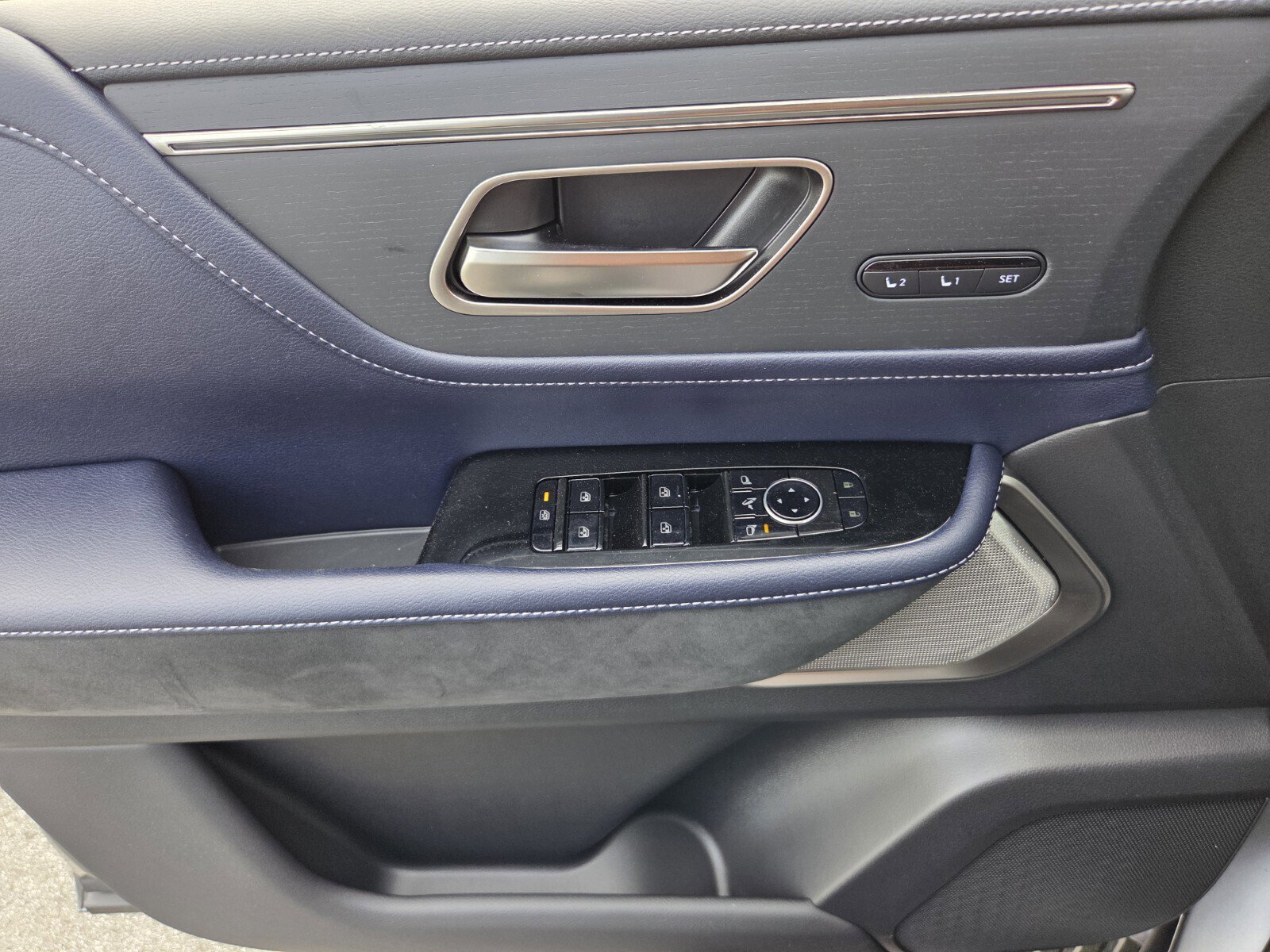 New 2026 INFINITI QX80 4WD image 22