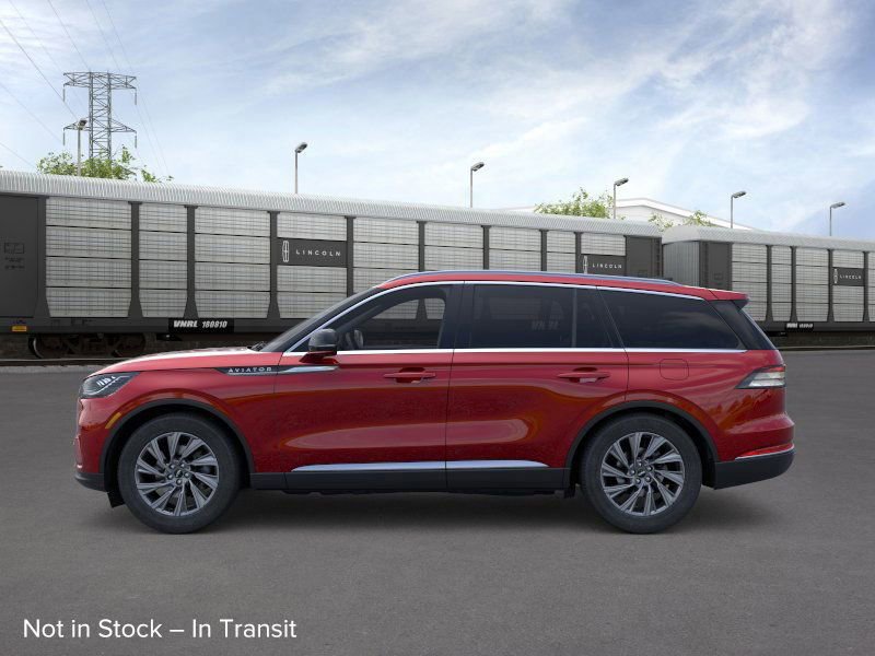 New 2026 Lincoln Aviator AWD image 3