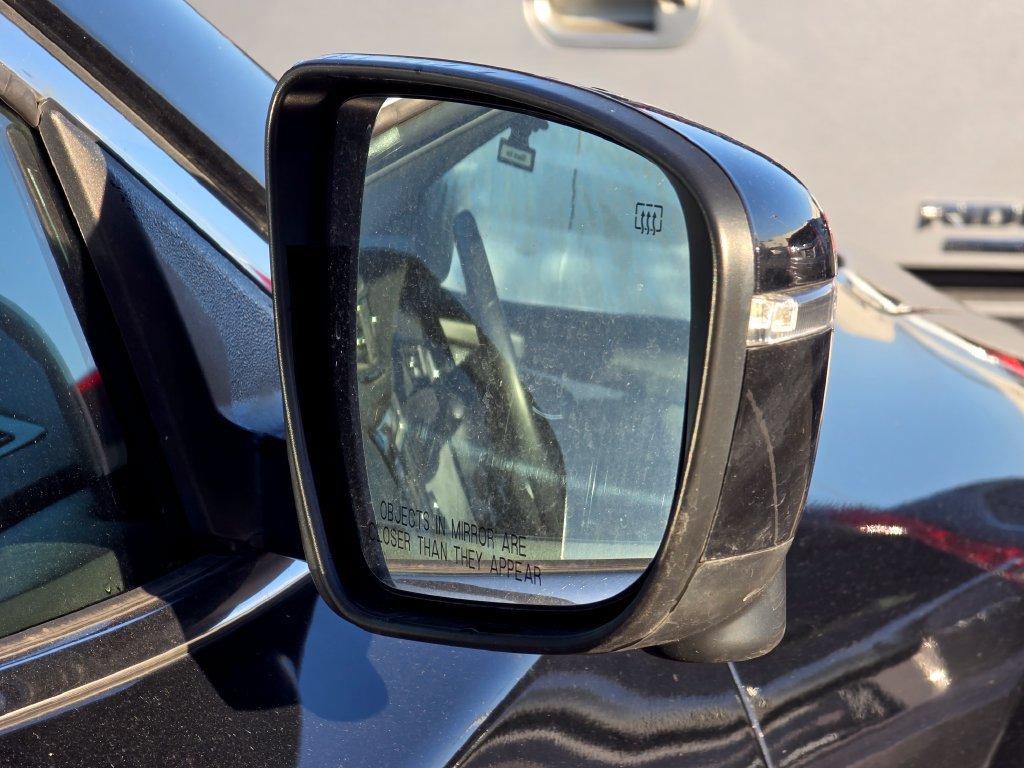 Used 2020 Nissan Rogue SL AWD/4WD image 18