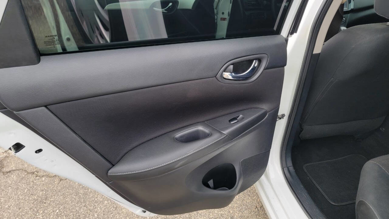 Used 2019 Nissan Sentra S w/ Appearance Package image 25