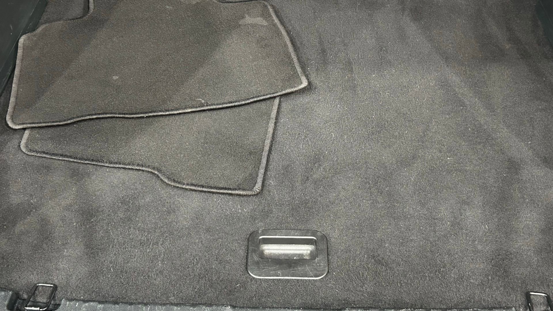 Used 2019 Ford Edge Titanium AWD/4WD image 30