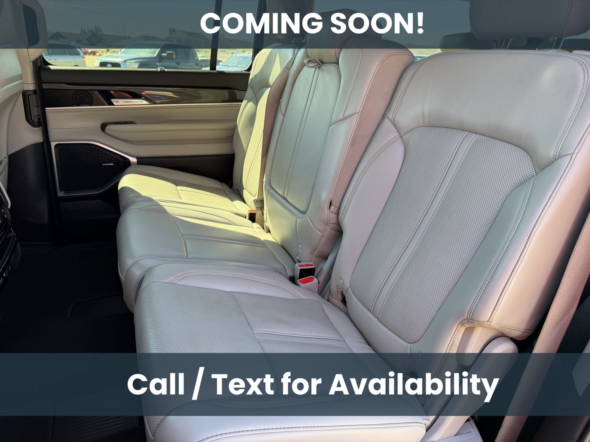 Used 2022 Jeep Wagoneer Series I w/ Convenience Group I AWD/4WD image 9