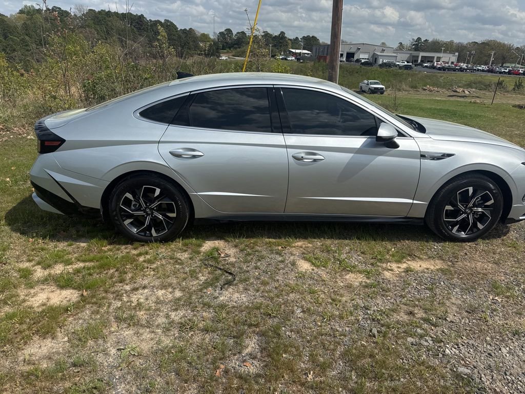 Used 2025 Hyundai Sonata SEL image 4