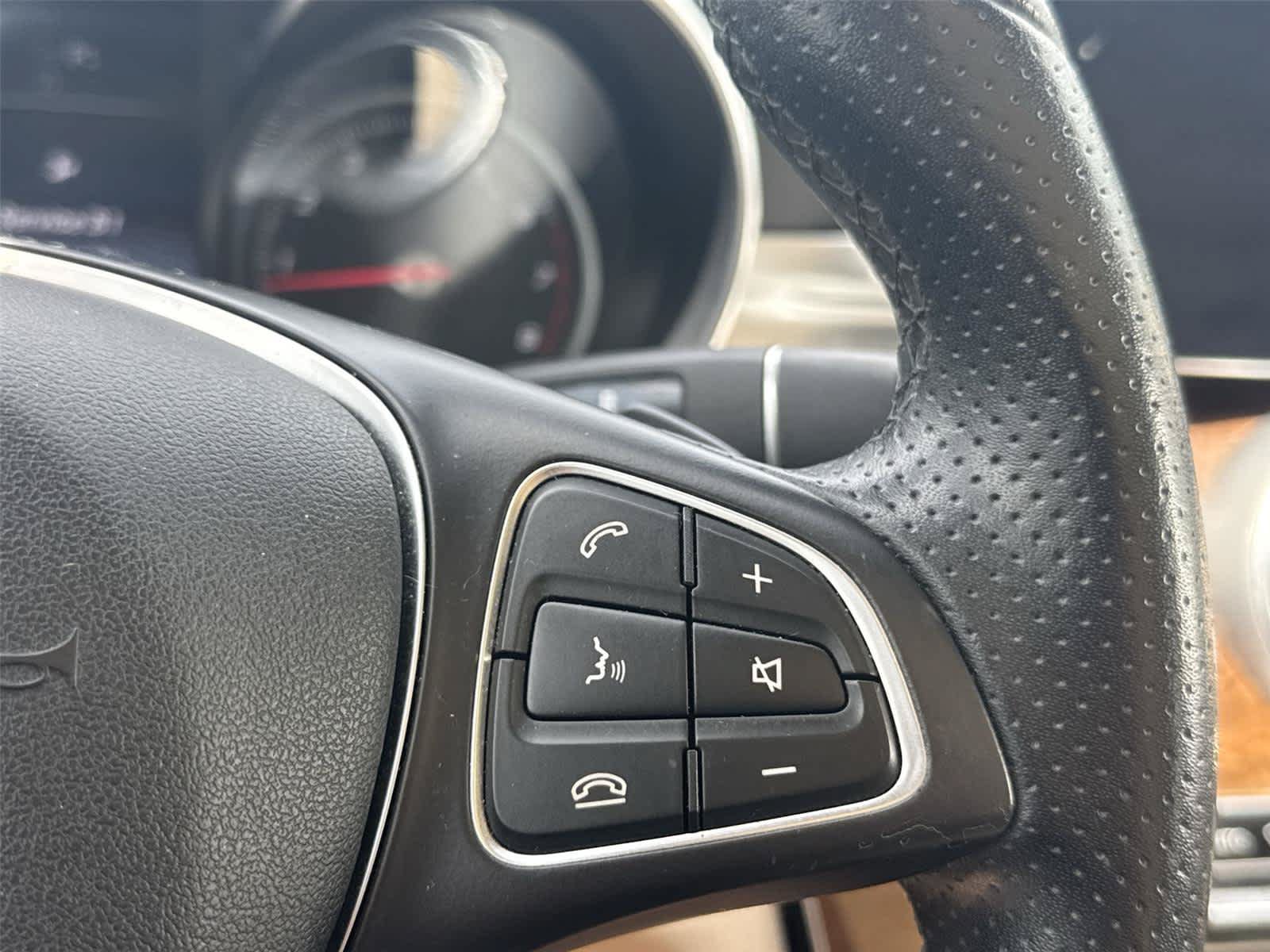 Used 2017 Mercedes-Benz C 300 Sedan image 21